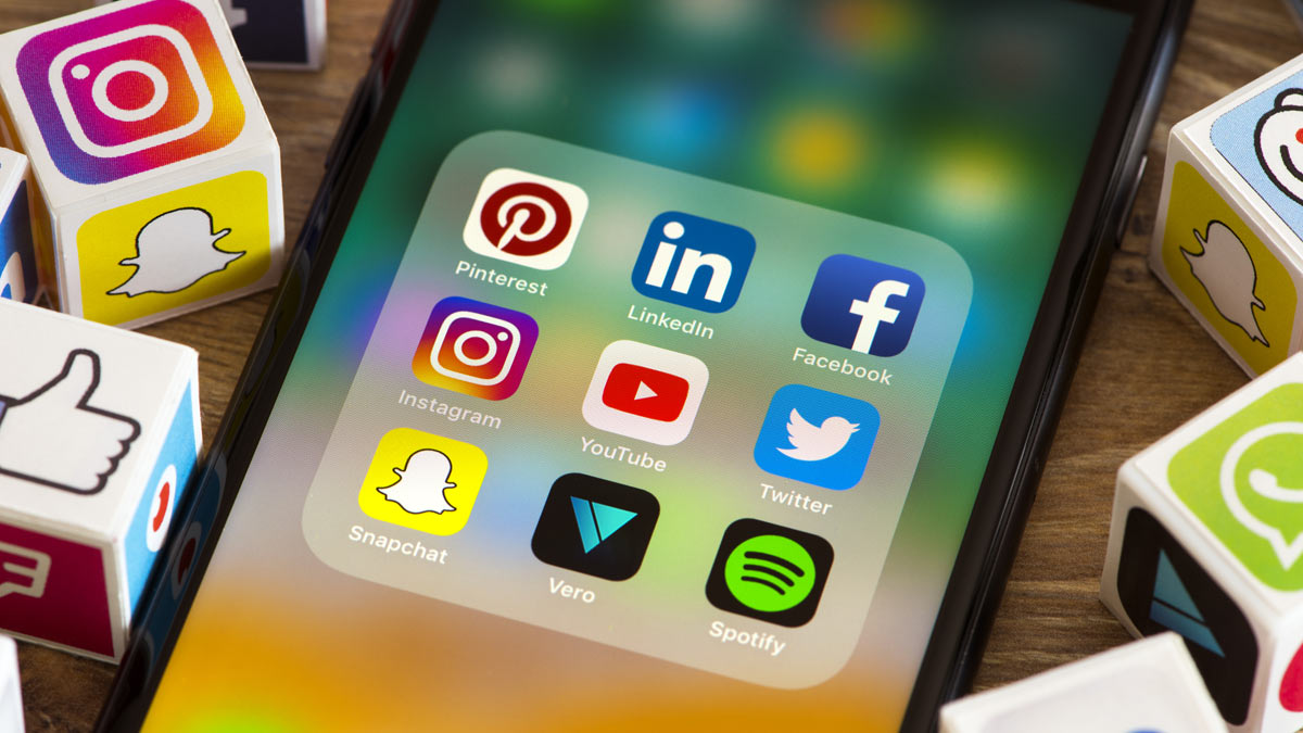 Gestion des réseaux sociaux - Création de contenu et stratégie pour réseaux sociaux